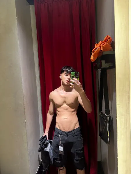Escorts London, England YourBoyfriendxx
