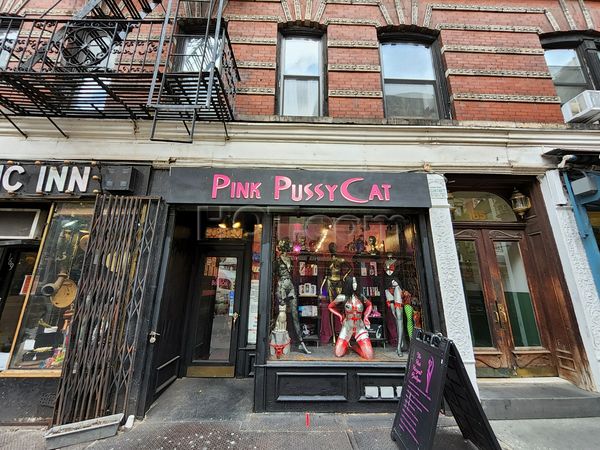 Sex Shops Manhattan, New York Pink Pussycat Boutique