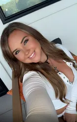 Escorts Budapest, Hungary Jessica