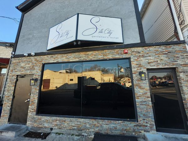 Strip Clubs Paterson, New Jersey Silk City Gentlemens Lounge