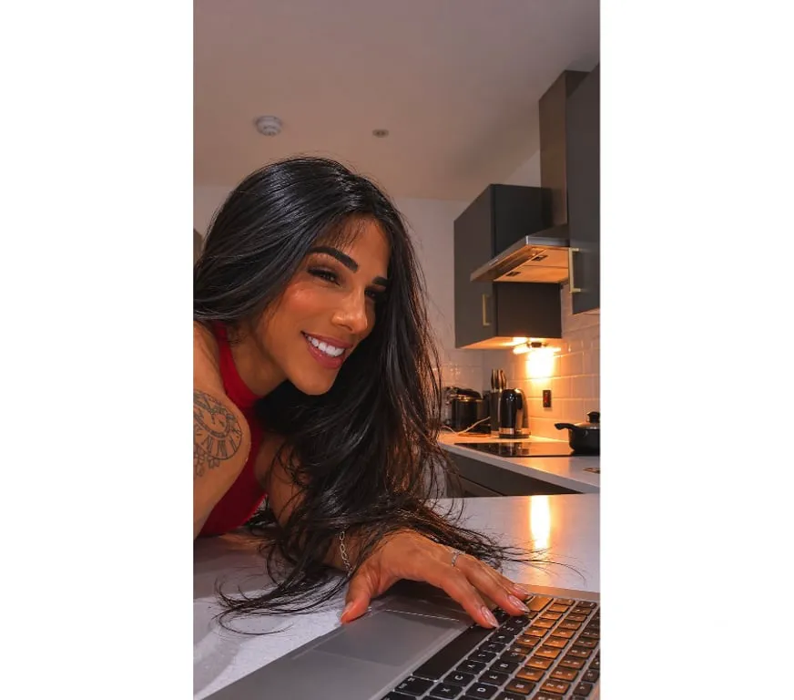 Escorts Waltham Abbey, England Scarlett Fit Body 💪🏽