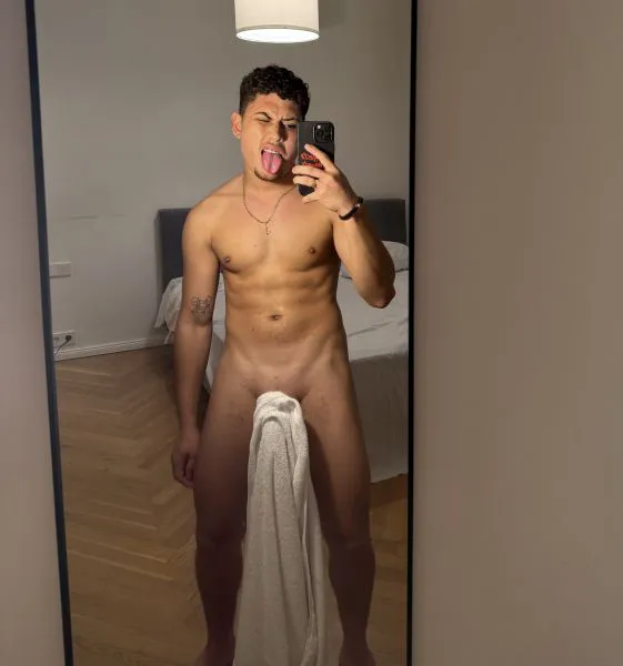Escorts Barcelona, Spain Partybabyxl