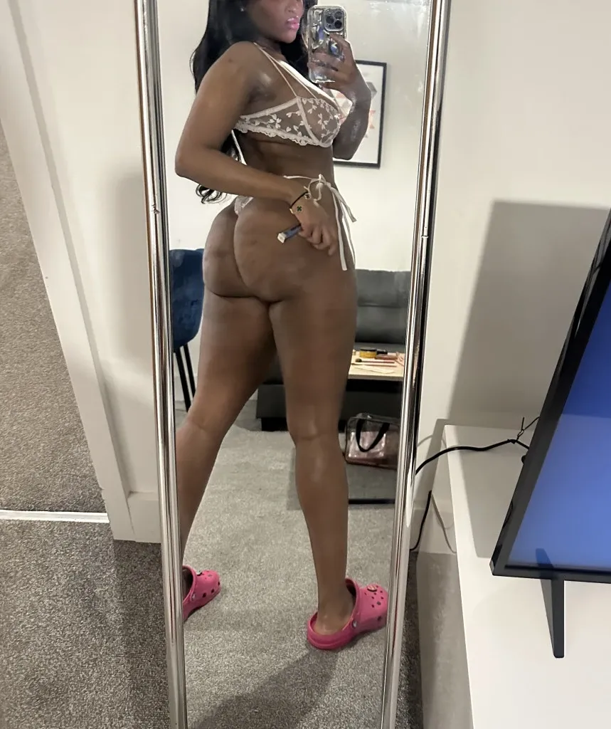Escorts Dubai, United Arab Emirates NaughtyNat