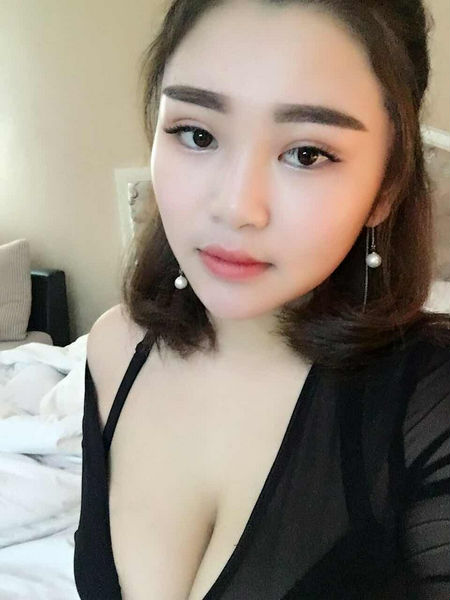 Escorts Jeddah, Saudi Arabia Angela Student