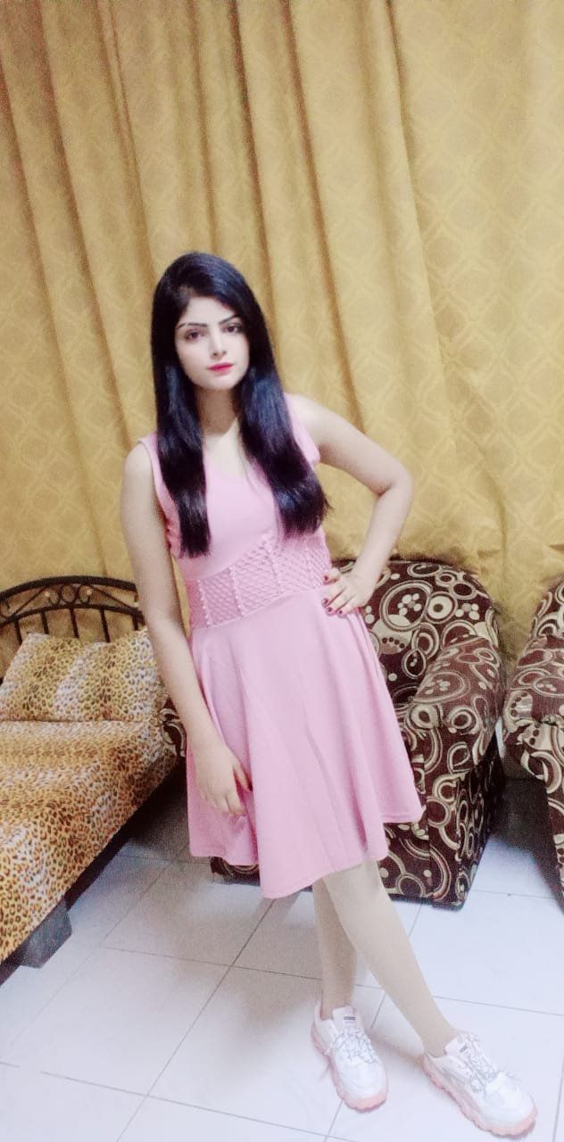 Escorts Abu Dhabi, United Arab Emirates Zasmin Indian Girl