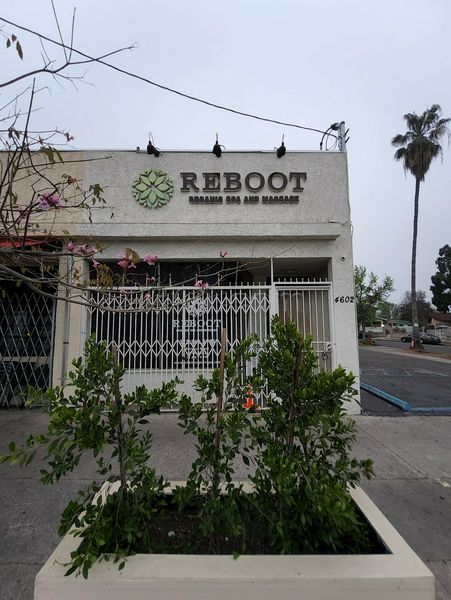 Massage Parlors Los Angeles, California Reboot Organic Spa and Massage
