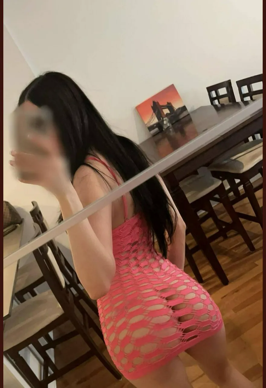 Escorts Windsor, Ontario Melina