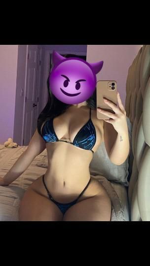 Escorts Monterey, California Kimberly culona y joven visitando /visiting real pics ft available for verification cash only
