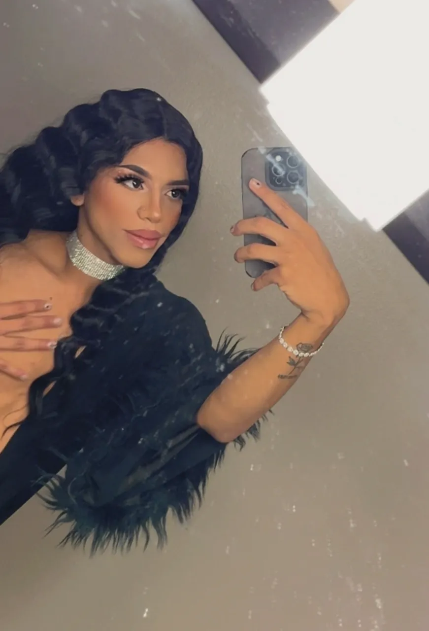 Escorts St. Louis, Missouri ISABELLA 8.5’ 🍆 😈