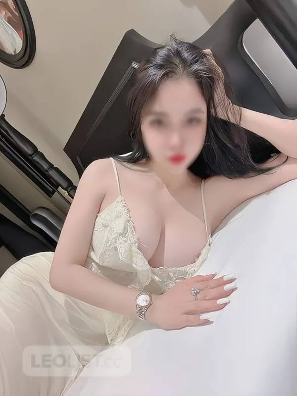 Escorts Vaughan, Ontario MIKA 19YRS | VIETNAMESE ☆ 416.357.9797 ☆ MARVELLOUS SPA ☆