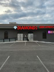Mississauga, Ontario Diamonds Gentlemen's Club