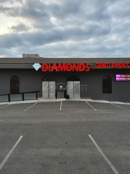 Strip Clubs Mississauga, Ontario Diamonds Gentlemen's Club