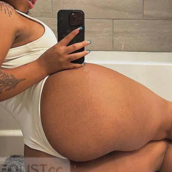 Escorts Thunder Bay, Ontario Tina | Brown beauty