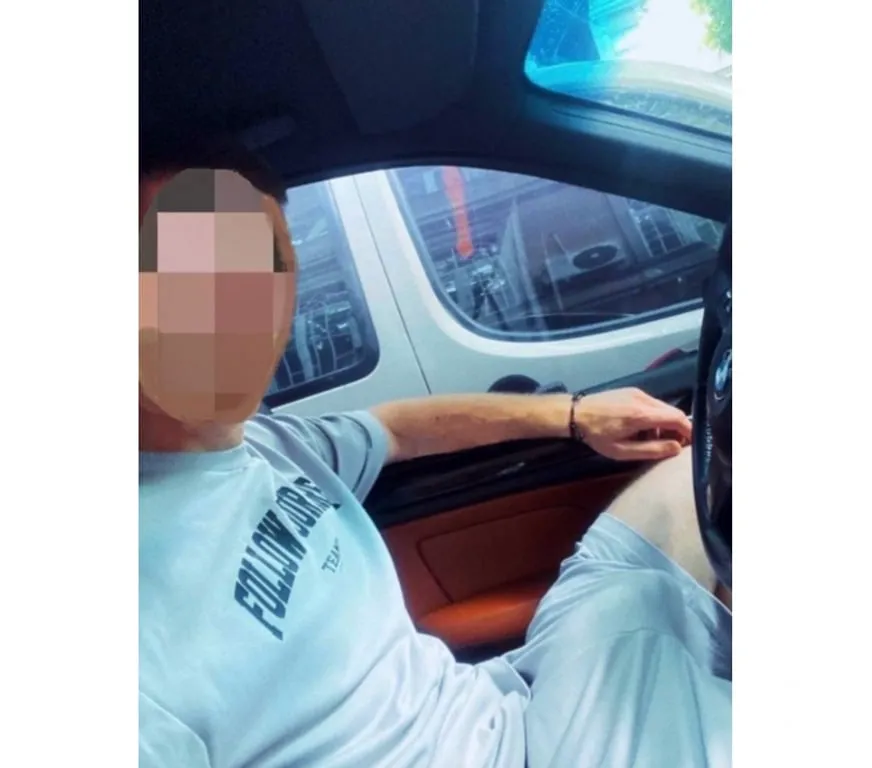 Escorts Peterborough, England MAN-2-MAN Privacy Intimacy For MARRIED GUYS ONLY