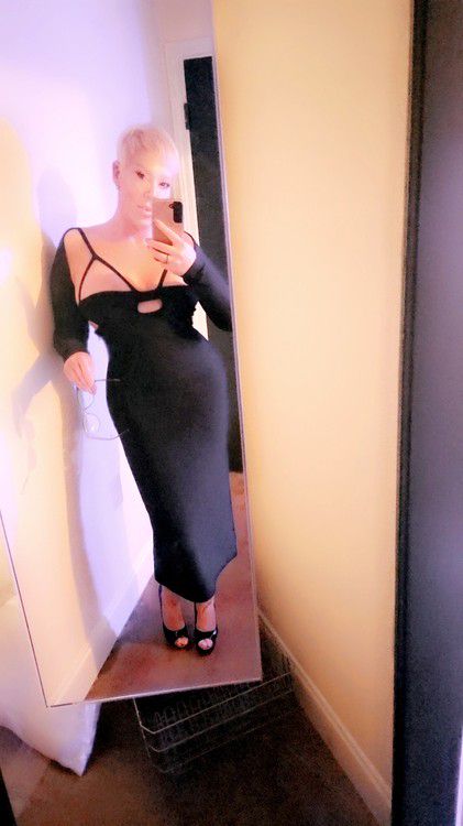 Escorts Cleveland, Ohio Mssloanebardot