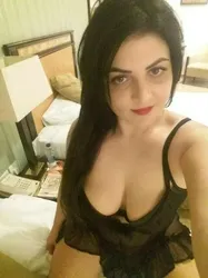 Escorts Muscat, Oman Russian Escort Adel WhatsApp Me