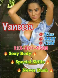 Escorts Chicago, Illinois 4 Asian Gals