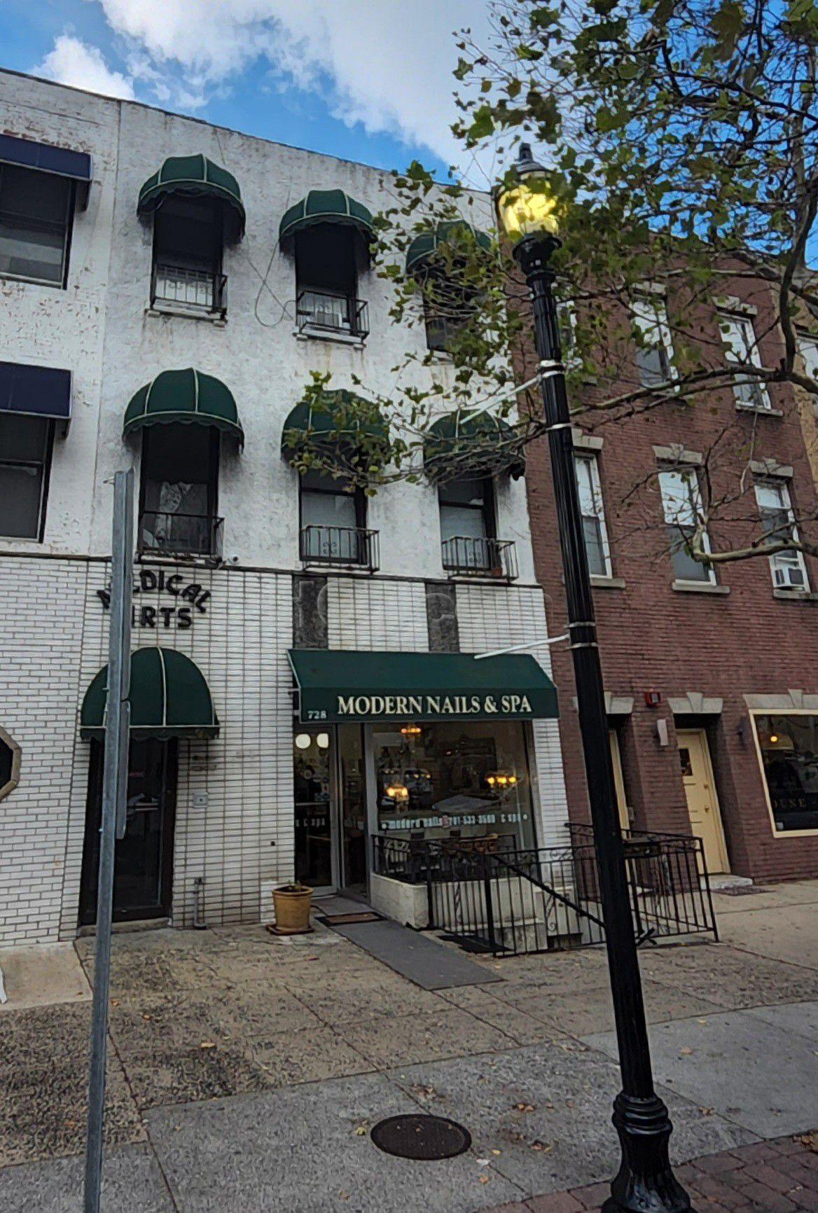 Hoboken, New Jersey Modern Nails and Spa