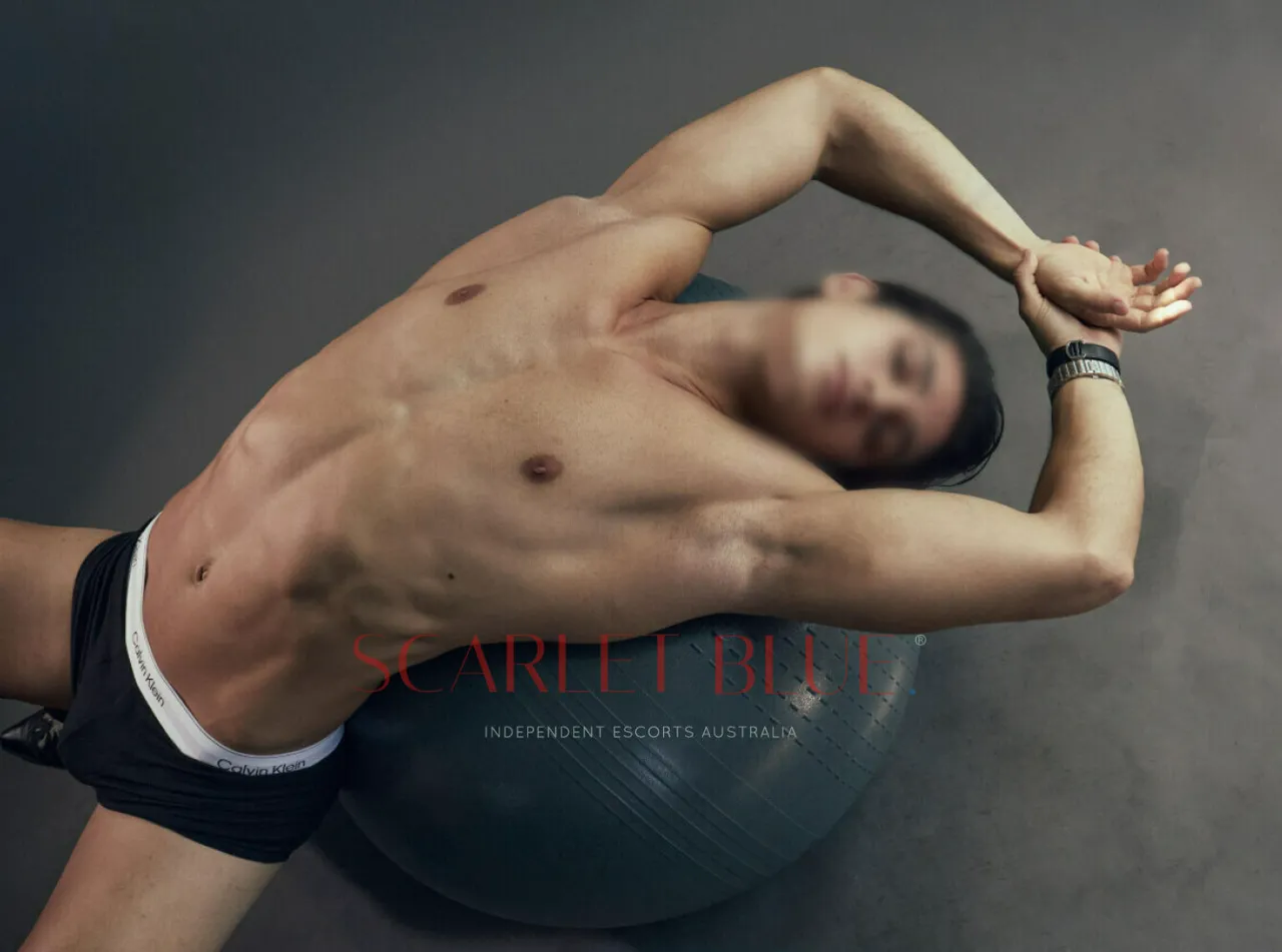 Escorts Sydney, Australia Aurelio - male Escort 


