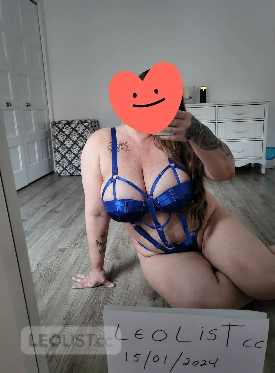 Escorts Laval, Quebec BUSTY MILF/DISPONIBLE 100% VRAIE