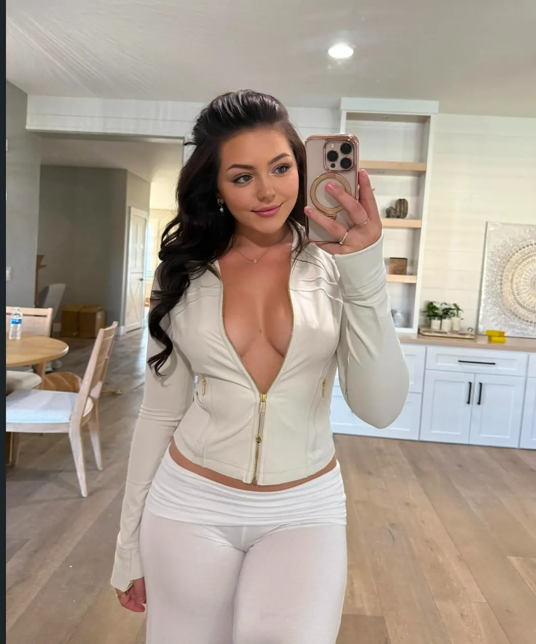 Escorts Barrie, Ontario Am horny, I squirt all ‪‬time 💦I will satisfy you with my full service 👅