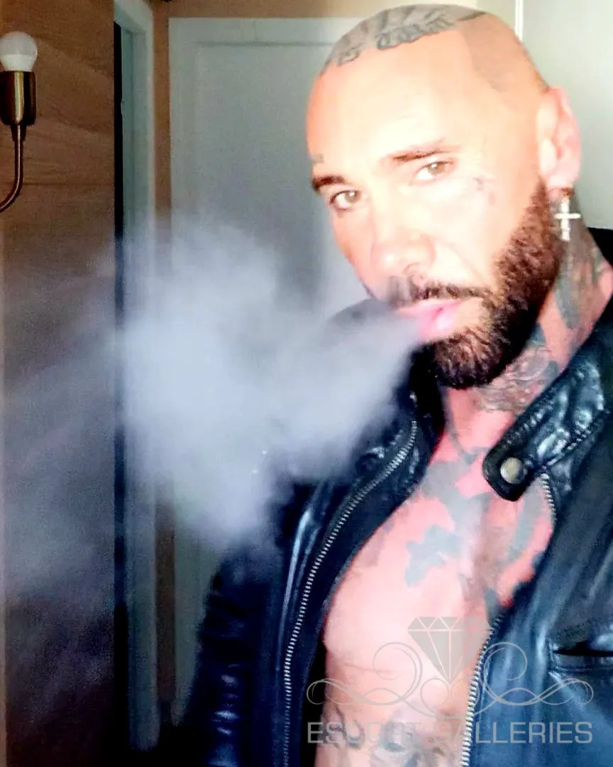 Escorts Nice, France Vincent