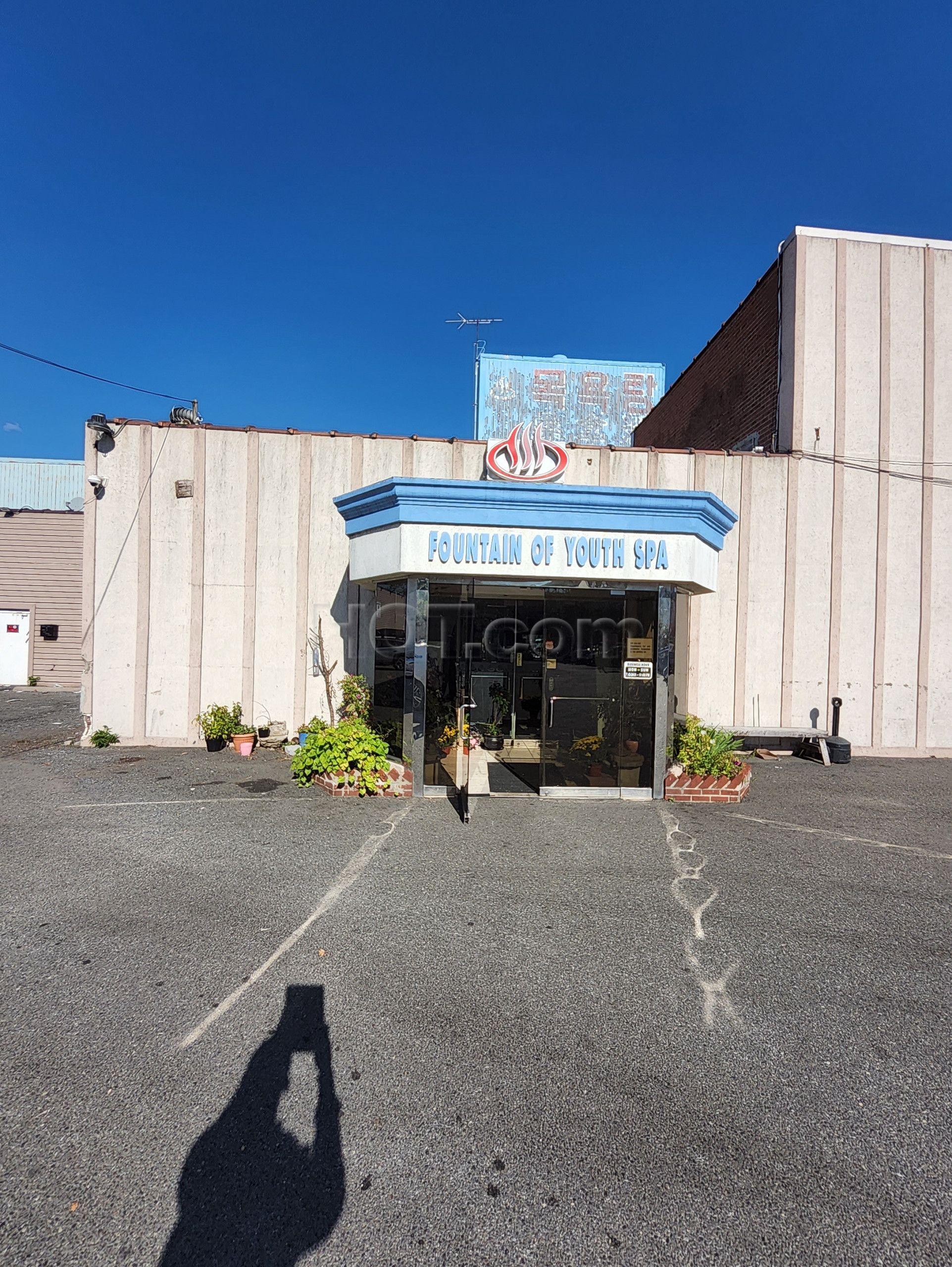 Flushing, New York Fountain of Youth Spa