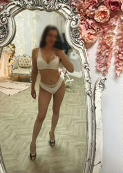 Escorts Abu Dhabi, United Arab Emirates Yaroslava