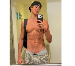 Escorts Manchester, England Brazilian escort Apollo – London