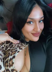 Escorts Brampton, Ontario sexy selina