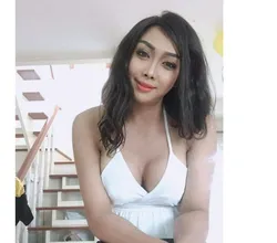 Escorts Colchester, England SEXY EMMA THAI LADYBOY 👉TS 💯