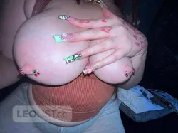 Escorts Kelowna, British Columbia 100 REAL PRETTY WET GIRL SAFE LEGIT SKILLED EXOTIC