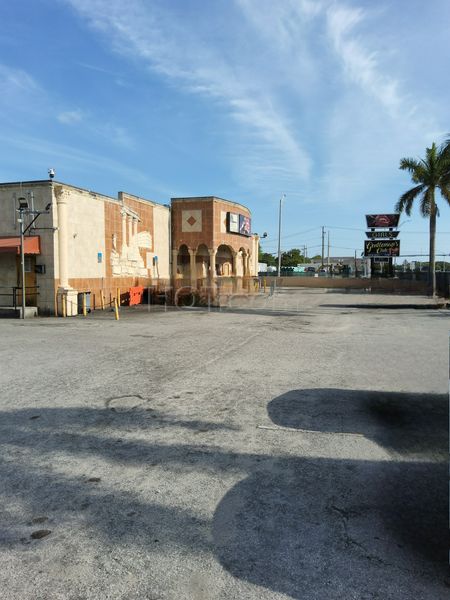 Strip Clubs Miami, Florida Club Lexx
