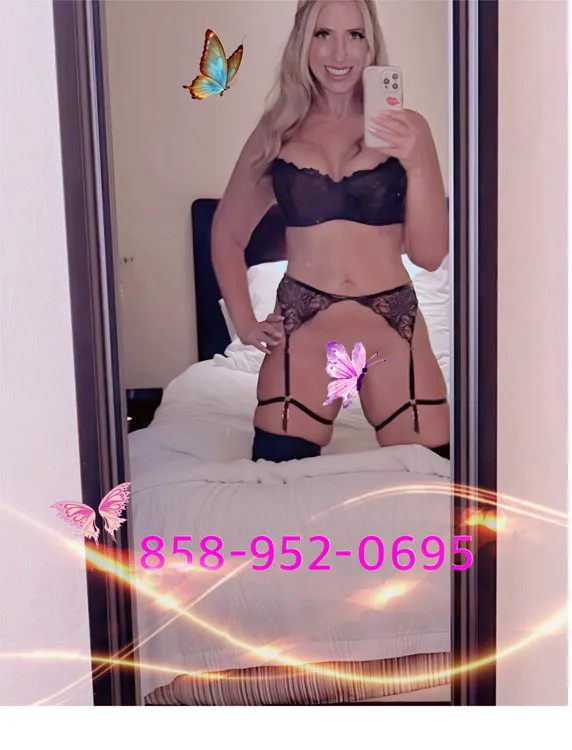 Escorts Corona, California NaughtyVixen