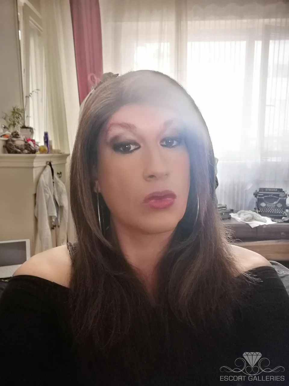 Escorts Berlin, Germany Cat Deluxe