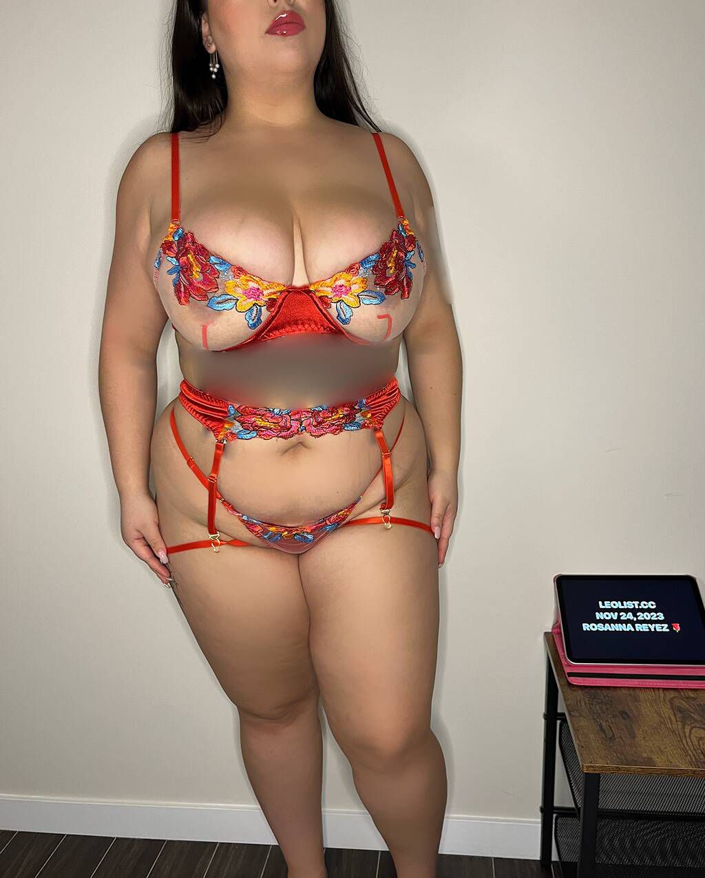 Escorts Vancouver, British Columbia AVAILABLE TODAY! GASTOWN//ALL NATURAL CURVY PRINCESS