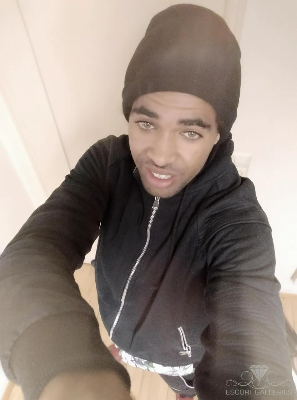 Escorts Ulm, Germany Lucky men