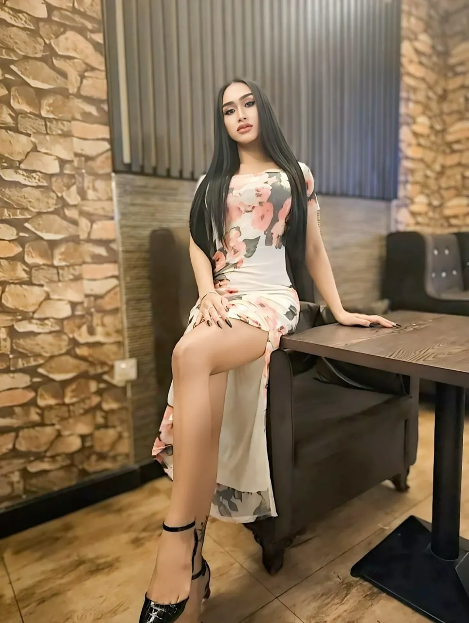 Escorts Muscat, Oman maya Ladyboy