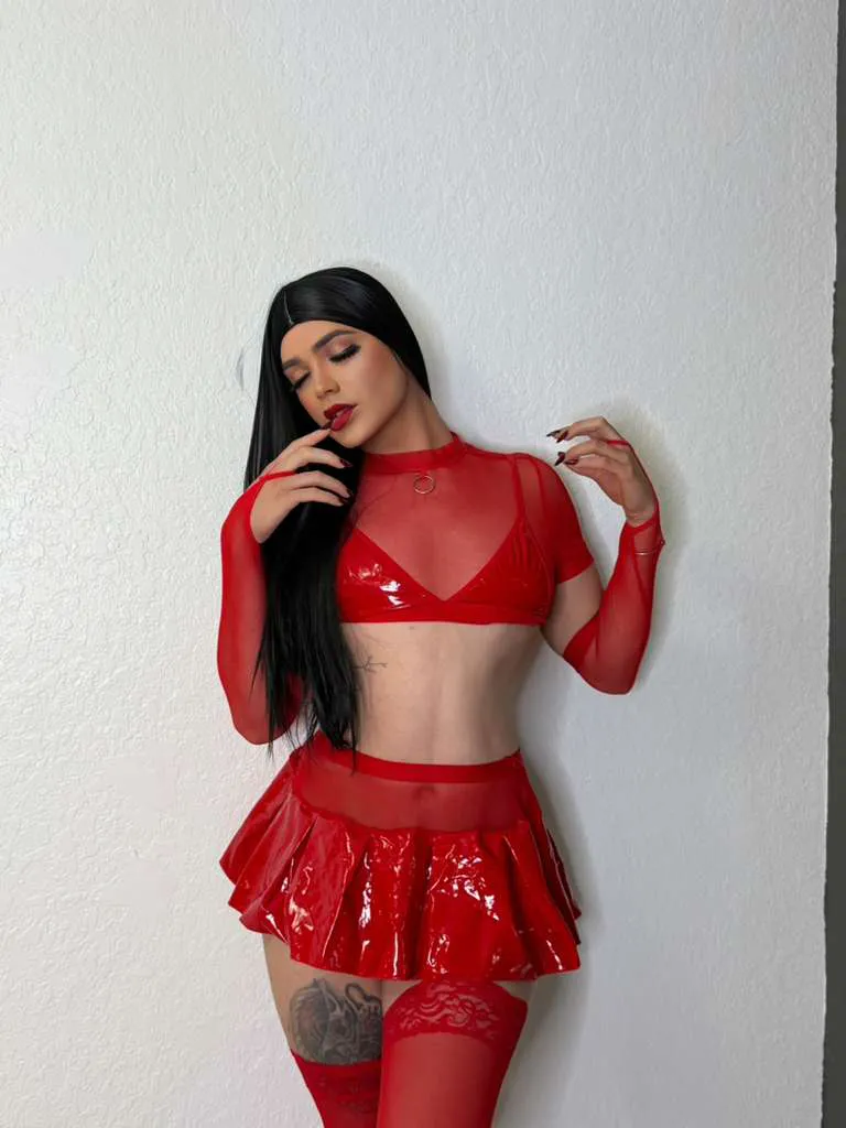 Escorts Tampa, Florida Paris 9.5🍆🍼 inches