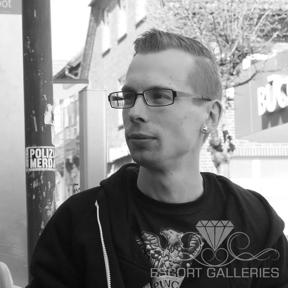 Escorts Hamburg, Germany DavidBeter