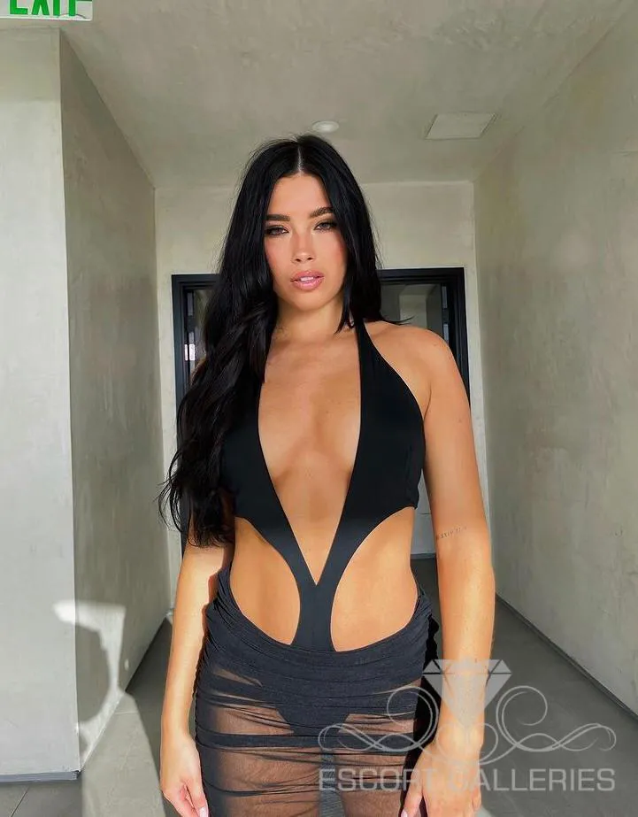 Escorts Cairo, Egypt null