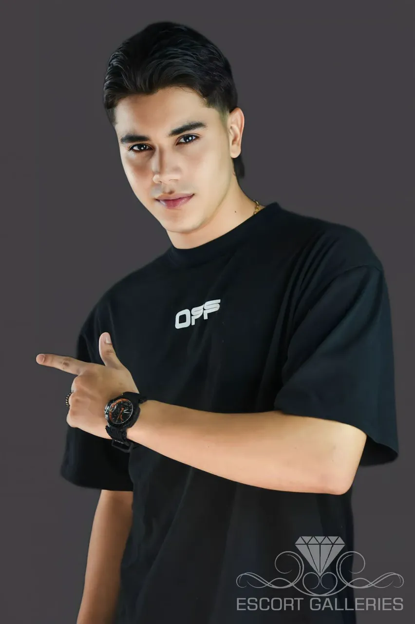 Escorts Medellin, Colombia null