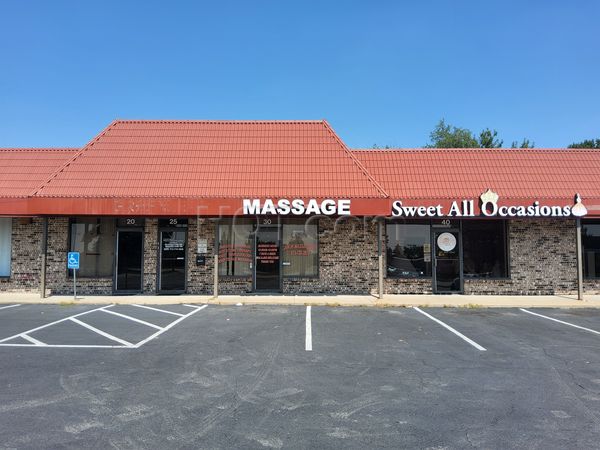 Massage Parlors Olathe, Kansas Canon Spa