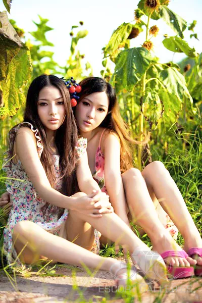 Escorts Stoke-on-Trent, England Risa and Misa