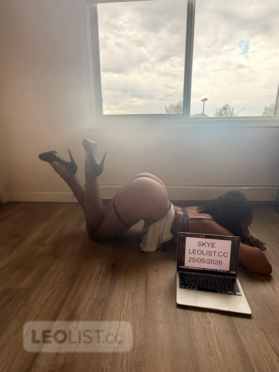 Escorts Brandon, Manitoba Skye (AVAILABLE!)