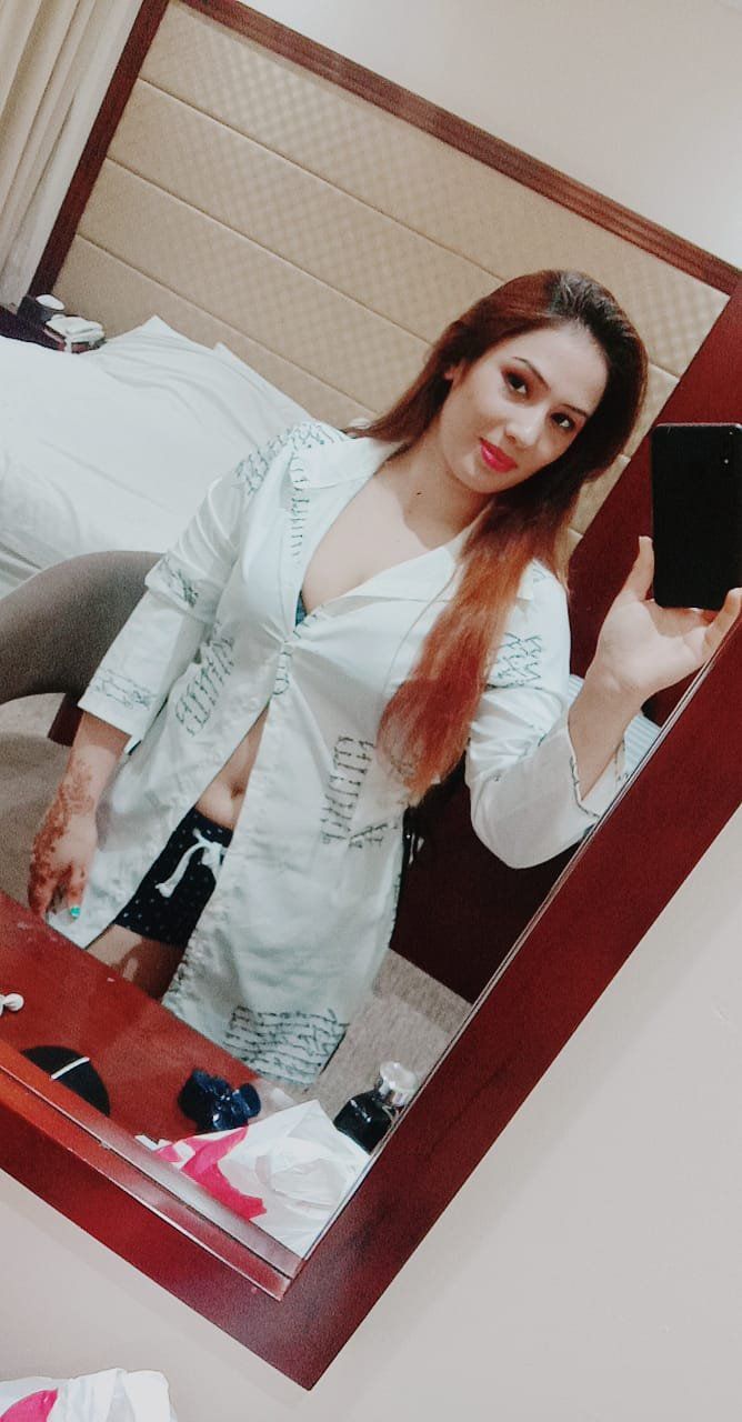 Escorts Dubai, United Arab Emirates Ankara Indian Girl