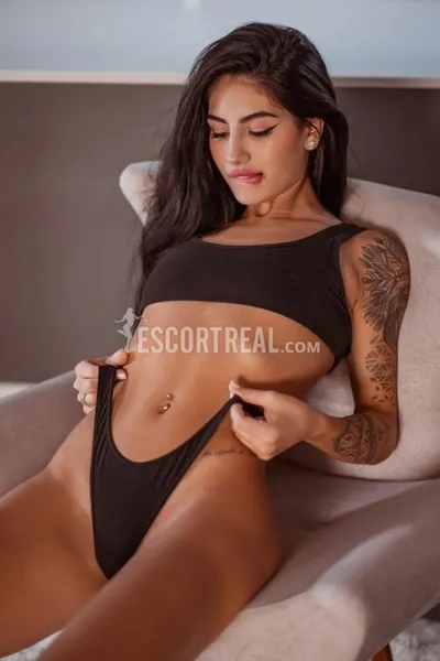 Escorts Paris, France (Monika, agency Studio Xgirls)