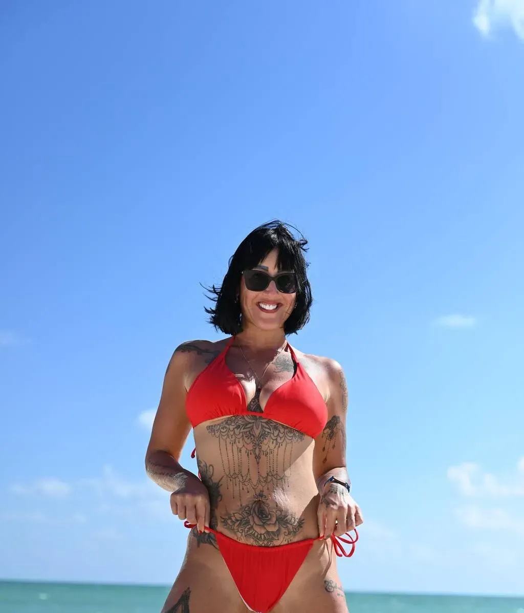Escorts Yukon Territory Alicia ONLINE