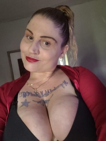 Escorts Niagara, North Dakota GREAT LONG WEEKEND!! WE'LL U CAN COME SEE ME AVALABLE ALL WEEKEND! SERVICES, MASSAGE, I HAVE STRAP ON, TOYS, W.E U R WANTING..OPEN MINDED..