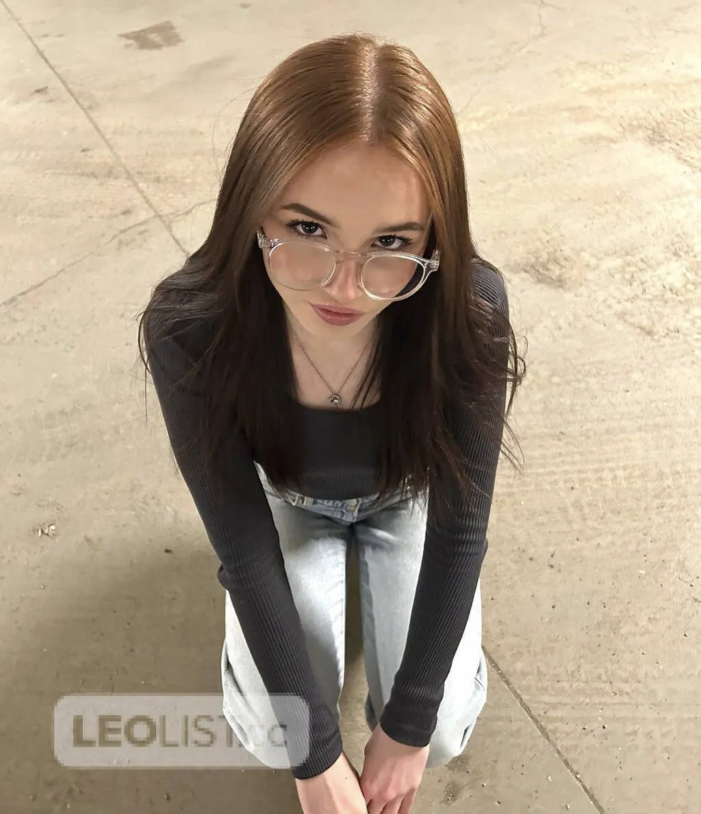 Escorts Victoria, British Columbia VIRGIN STUDENT